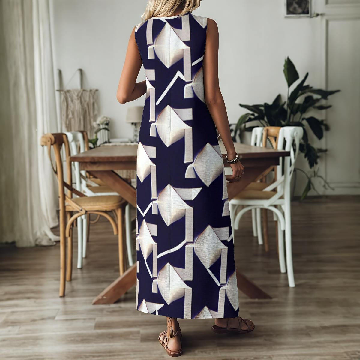 Ptahra Women's Navy Blue/White Diamond Pattern V-Neck Long Dress