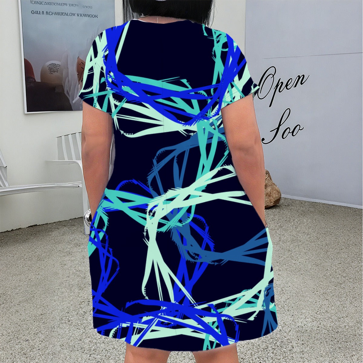 Ptahra B Women's V Neck Short Sleeve Dress/Plus Size