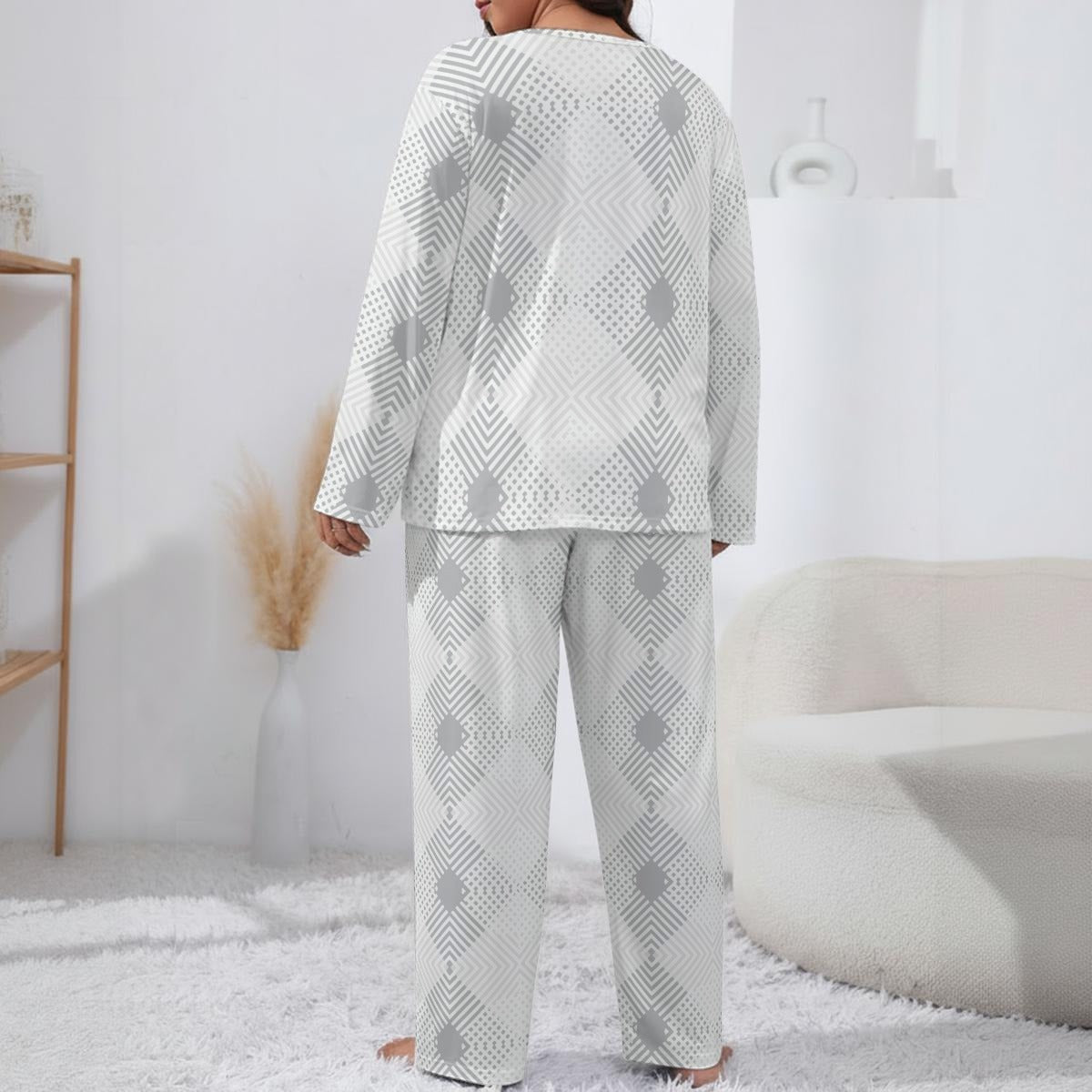 Ptahra Women’s White Light Grey Diamond Pattern Loungewear Set