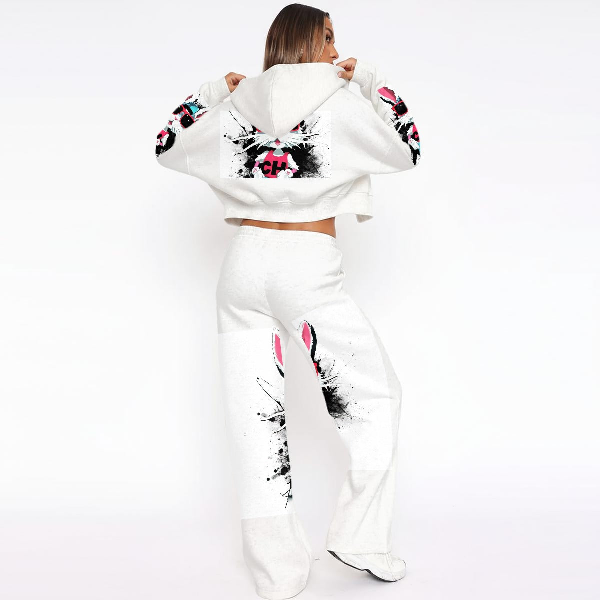 Ptahra Women’s White/Graphic Bunny Tracksuit With Fleece