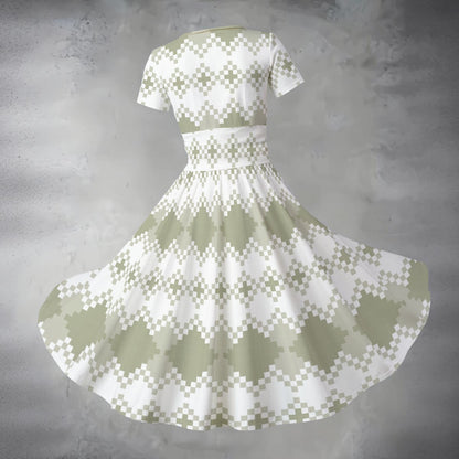 Ptahra Women's White/Green Checkered Type Pattern Short Sleeve V Neck Midi Dress