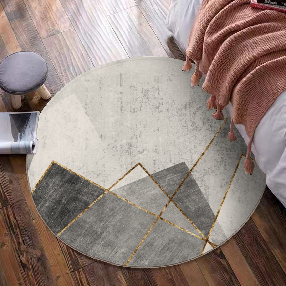 Ptahra B Grey/Gold Art Structured Foldable Round Mat