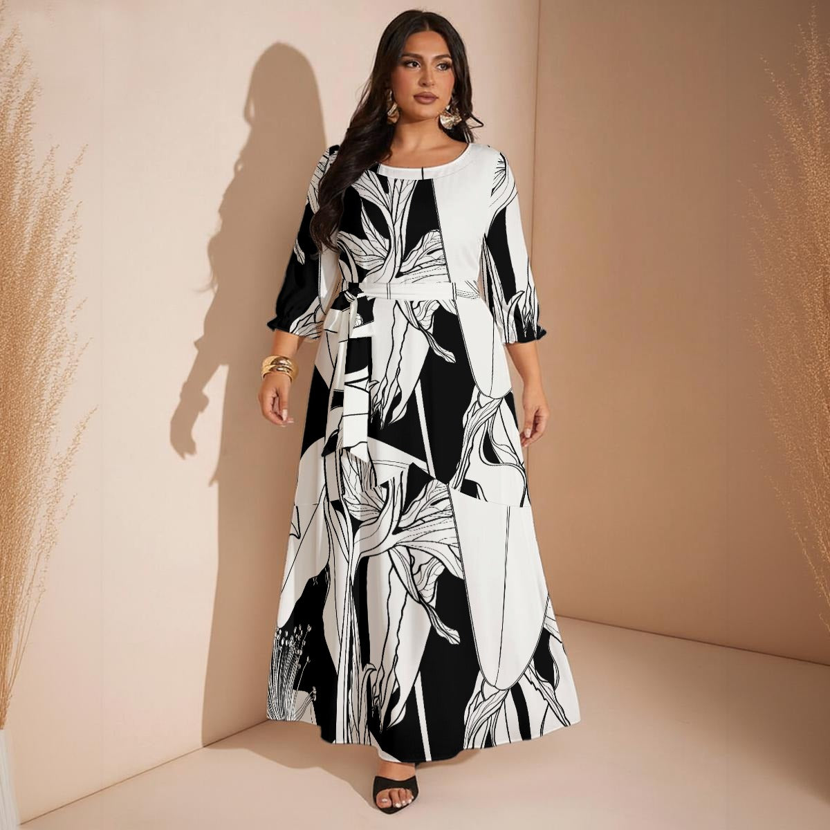 Ptahra Women’s White/Black Floral Maxi Dress