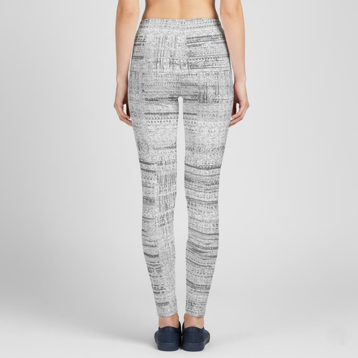 Ptahra Women's Grey Lines Pattern Stretch Hoodie Set