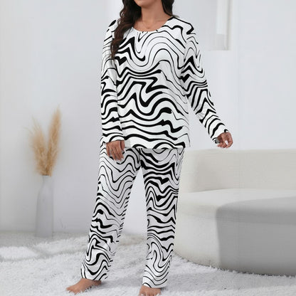 Ptahra Women’s White/Black Squiggly Line Pattern Loungewear Set