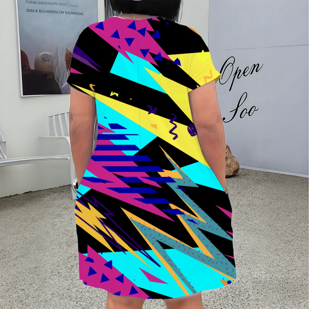 Ptahra B Women's Retro Style V Neck Short Sleeve Dress/Plus Size