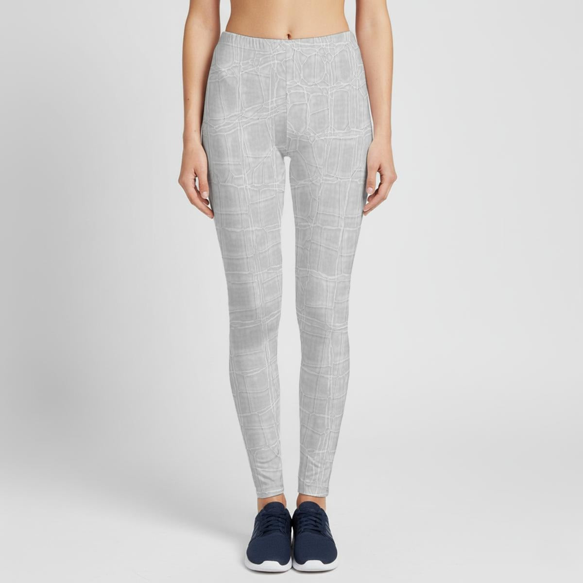 Ptahra Women's White/Light Grey Turtle Scales Design Stretch Hoodie Set