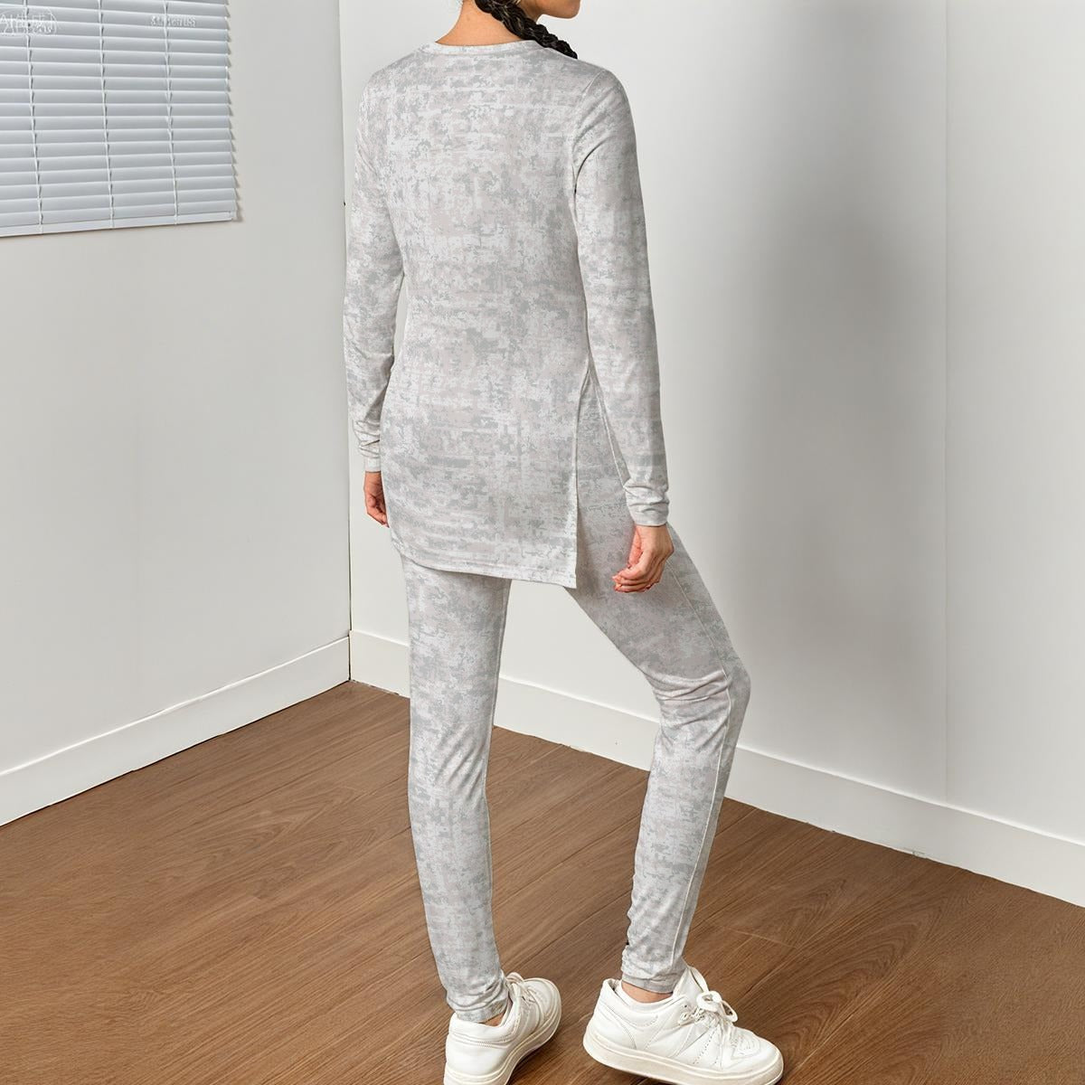 Ptahra B Women's Grey Side Split T-shirt Set