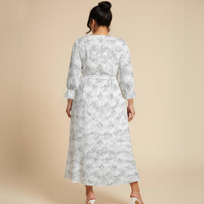 Ptahra Women’s White/Grey Pattern Maxi Dress