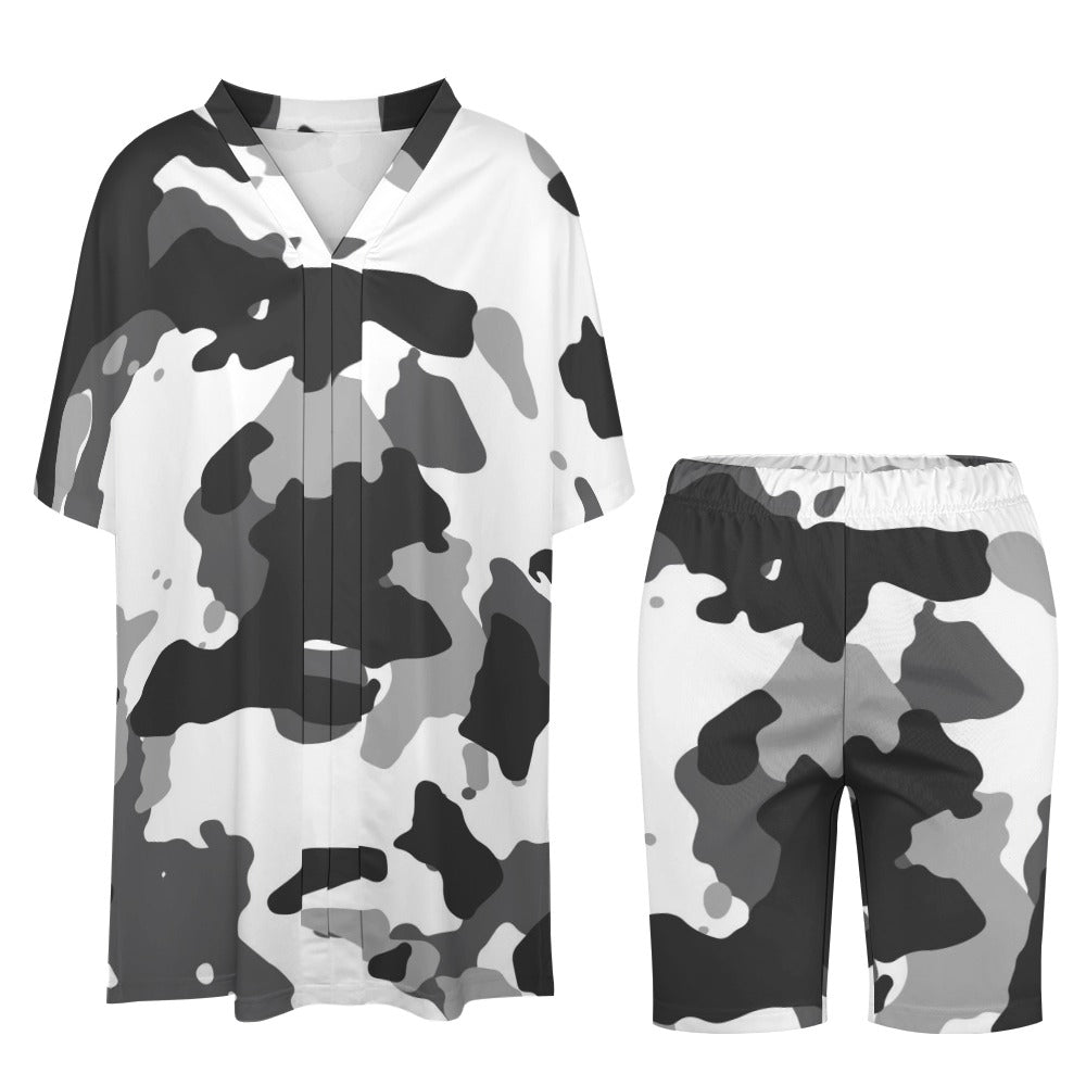 Ptahra B V-Neck Camo Bat Sleeve Two Piece Set